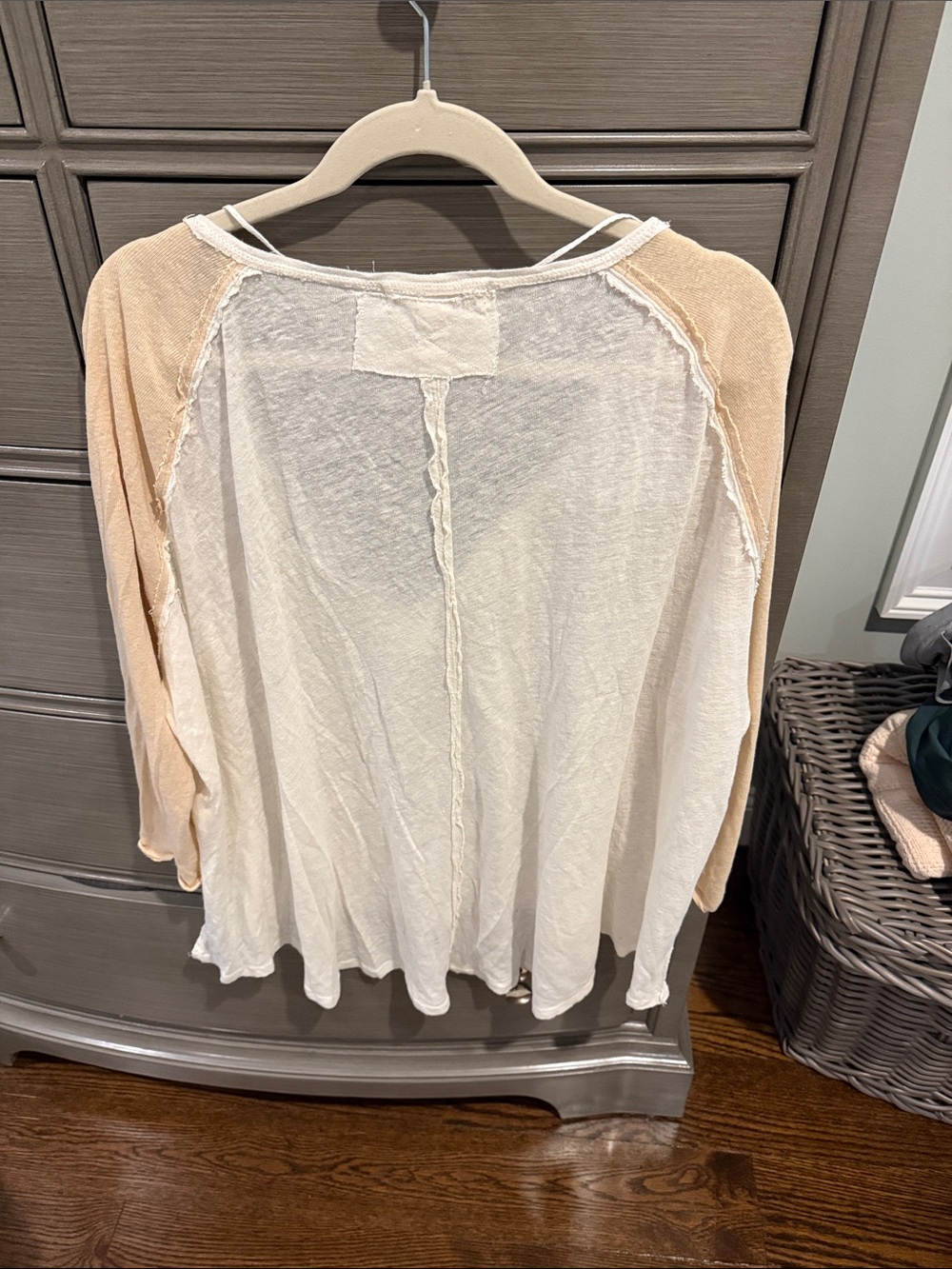 We The Free White Body with Beige Raglan Henley Long-Sleeve Top size S - Picture 2 of 5